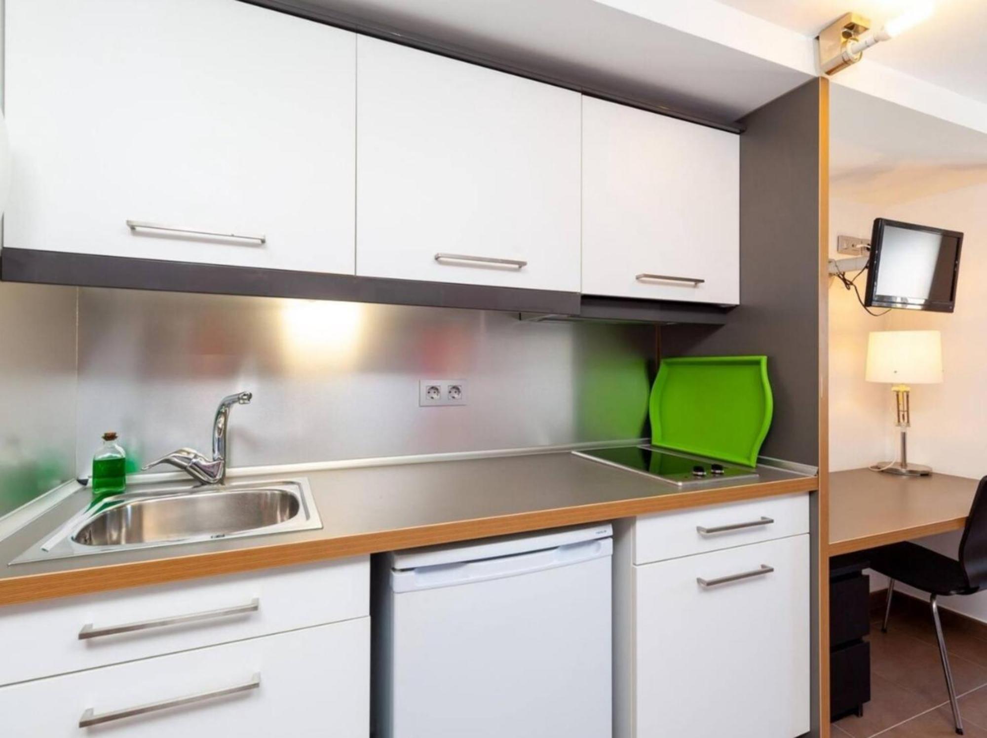 Apartamentos Alazul Lofts コニル・デ・ラ・フロンテラ エクステリア 写真